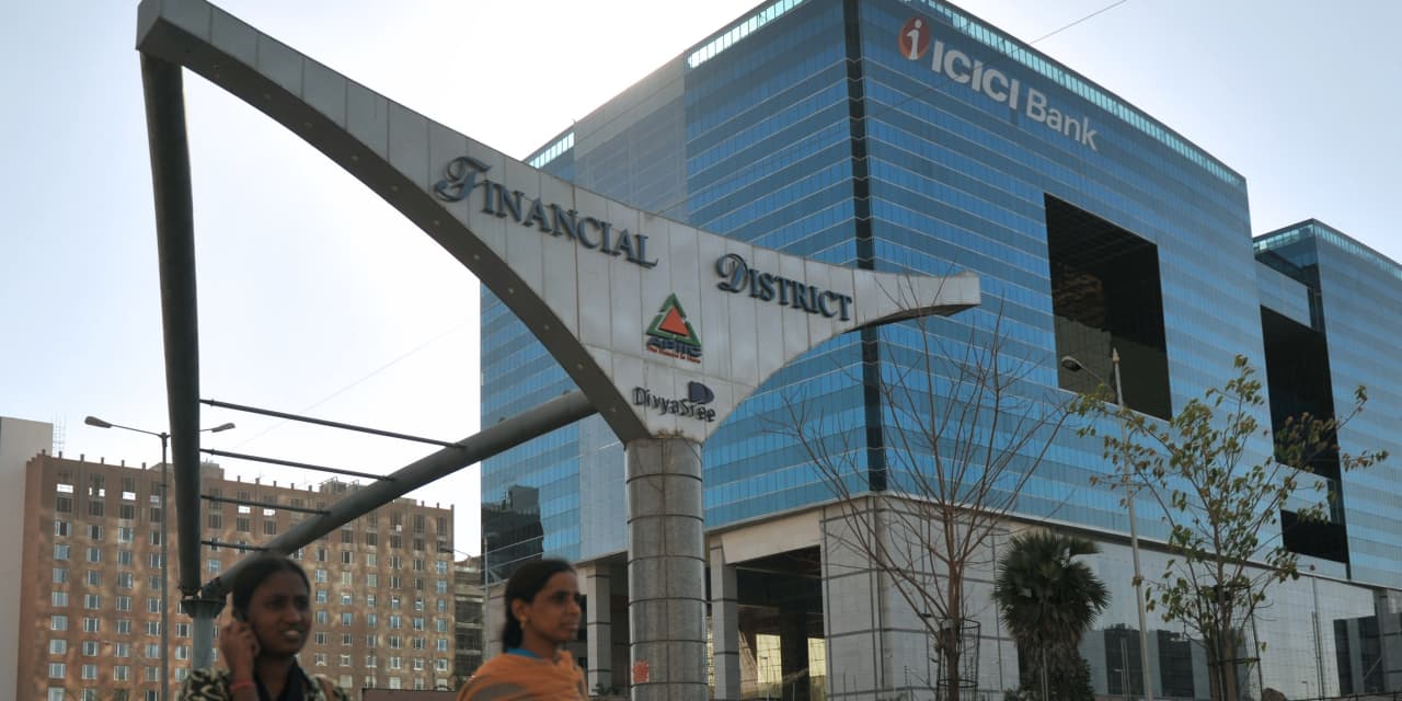 ICICI Bank's stock rallies toward a record as decline in net interest margin is seen 'nearing its end' - Vimarsana News