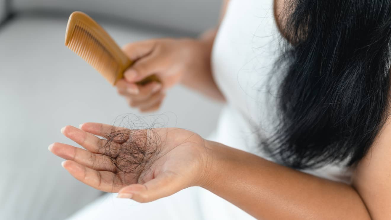 These natural hair loss supplements may help stop balding, new research says
