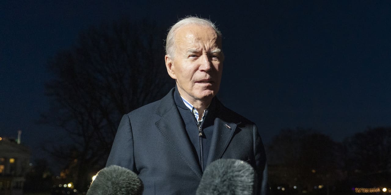 Opinion: Bad news for Biden: Americans feel worse about the economy than they should - Vimarsana News