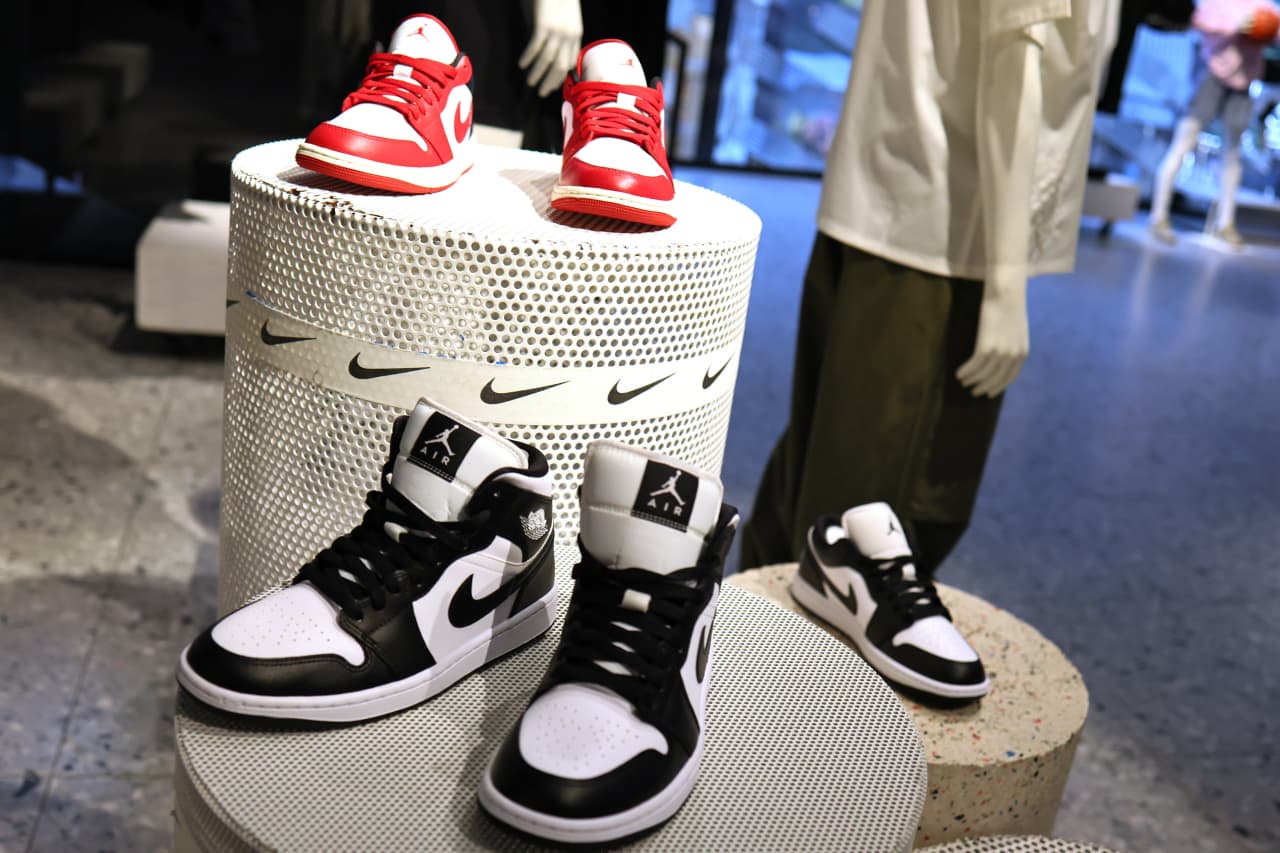 Nike’s results were better than expected, but investors still aren’t sold on its turnaround