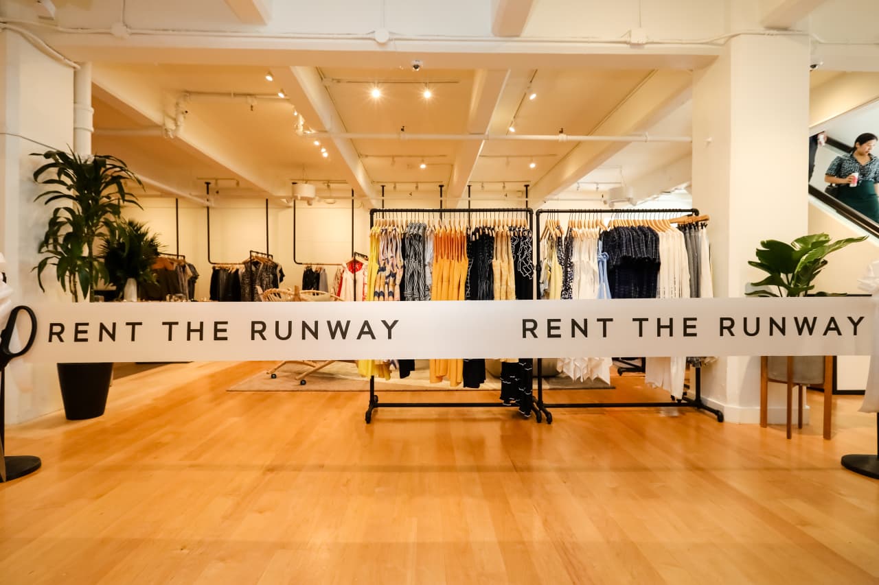 Rent the Runway is on track for its best week ever after putting up meme-stock-like gains, but the stock is still way down overall