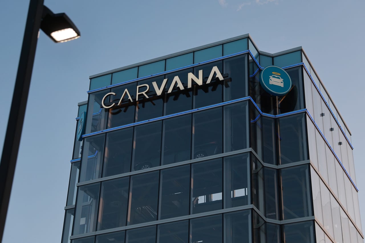 Carvana’s stock is up 2,700% over 18 months. Here’s the case for more upside.