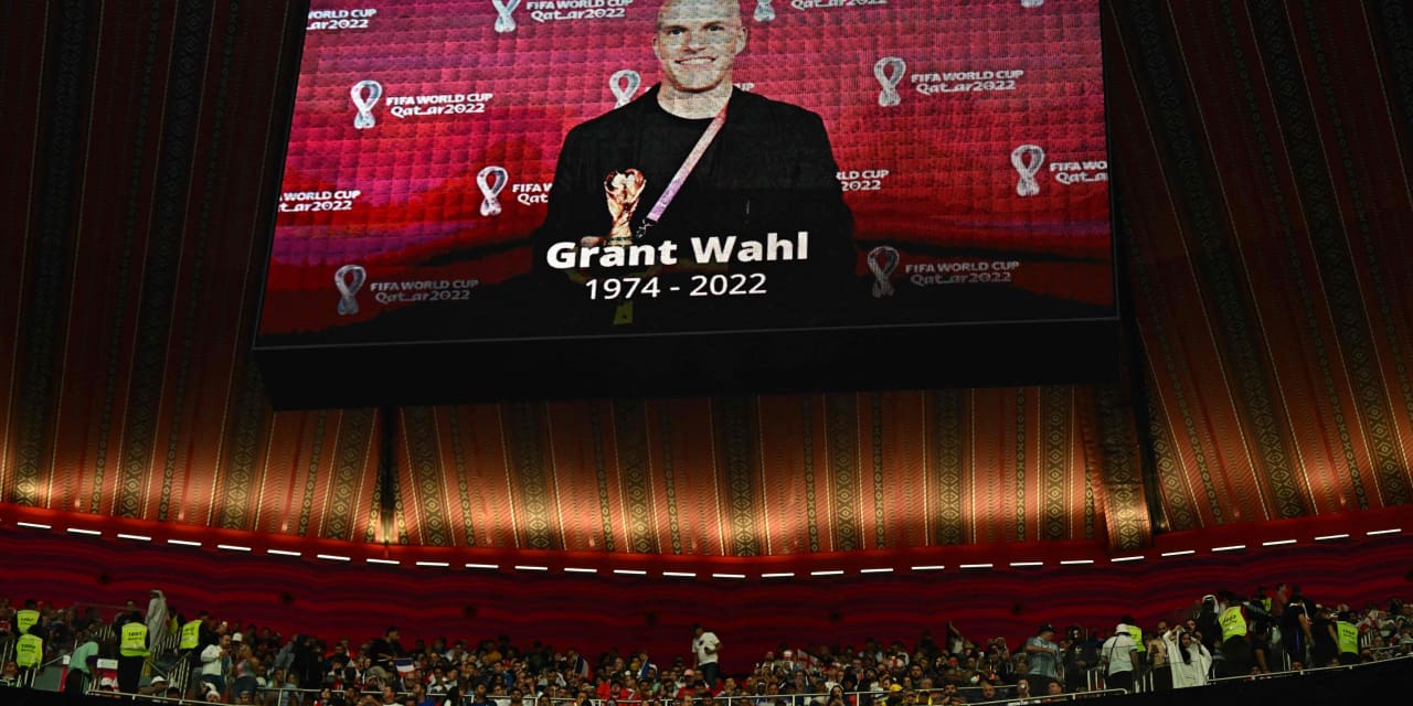 La muerte de Grant Wahl por “paro cardíaco” en la Copa del Mundo ensombrece el torneo
