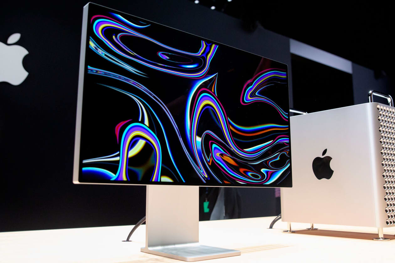 The No. 1 ‘set and forget’ stock in tech hardware for next year? You ...