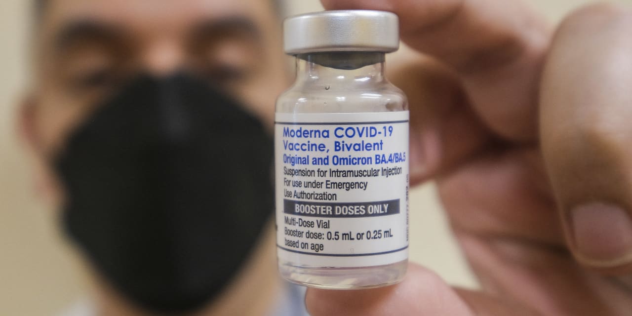 Appeals court blocks COVID vaccine mandate for U.S. government workers