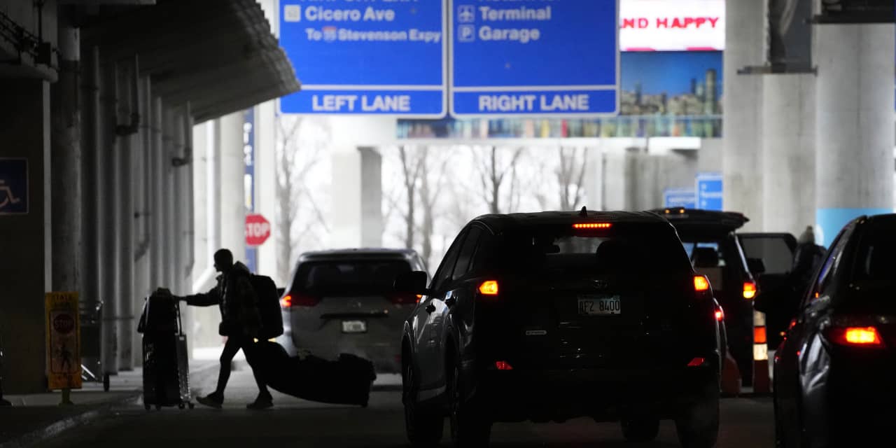 Much of U.S. braces for dangerous blast of bitter cold, wind and snow ...