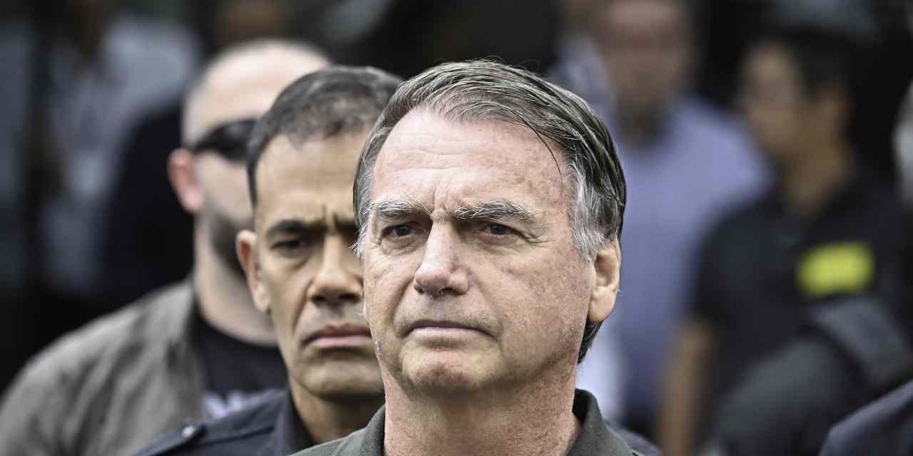 Brazil's Lula Condemns 50% US Tariff Defends Democracy