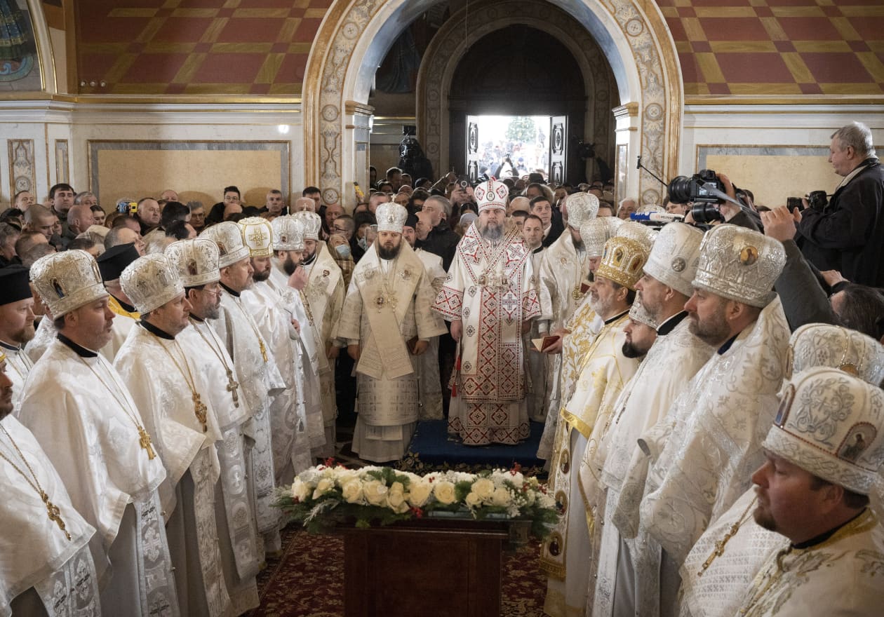 Ukrainians celebrate Orthodox Christmas in reclaimed church - MarketWatch