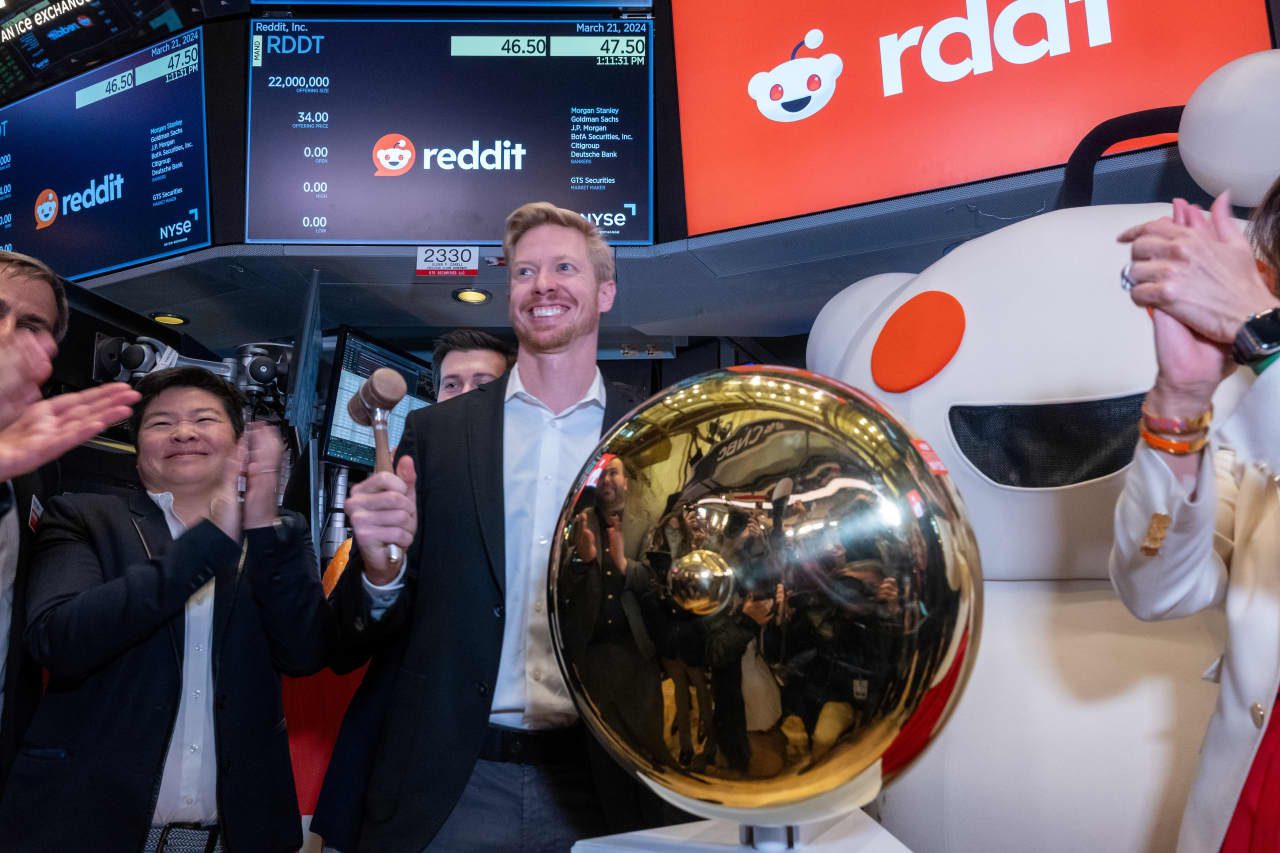 #After Reddit IPO, clock is ticking on CEO’s ‘strange’ bet on the stock’s performance
