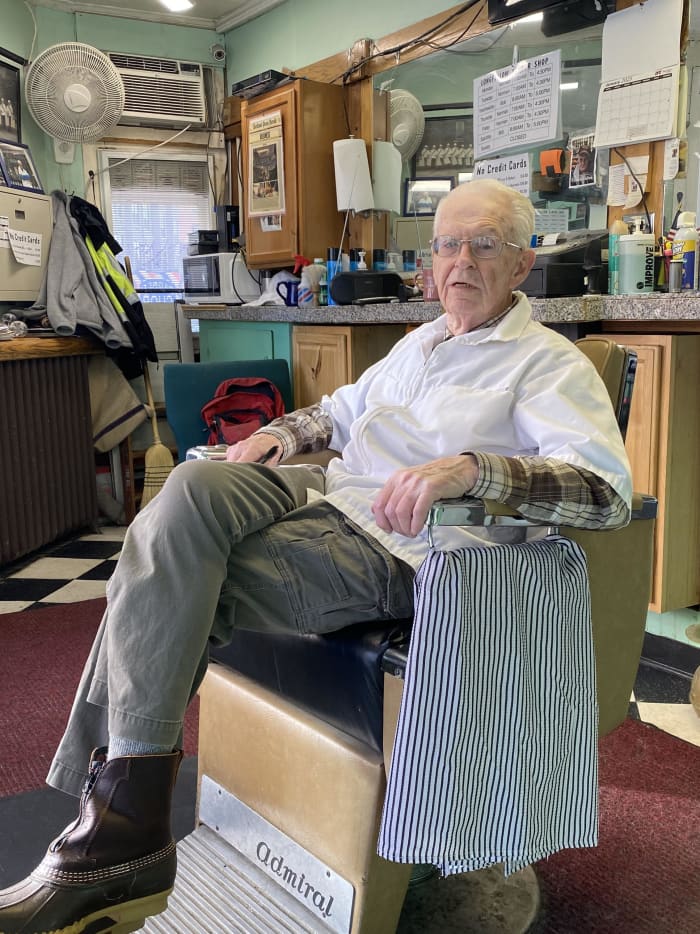 This 85yearold barber is an expert at chitchat and a 'regular