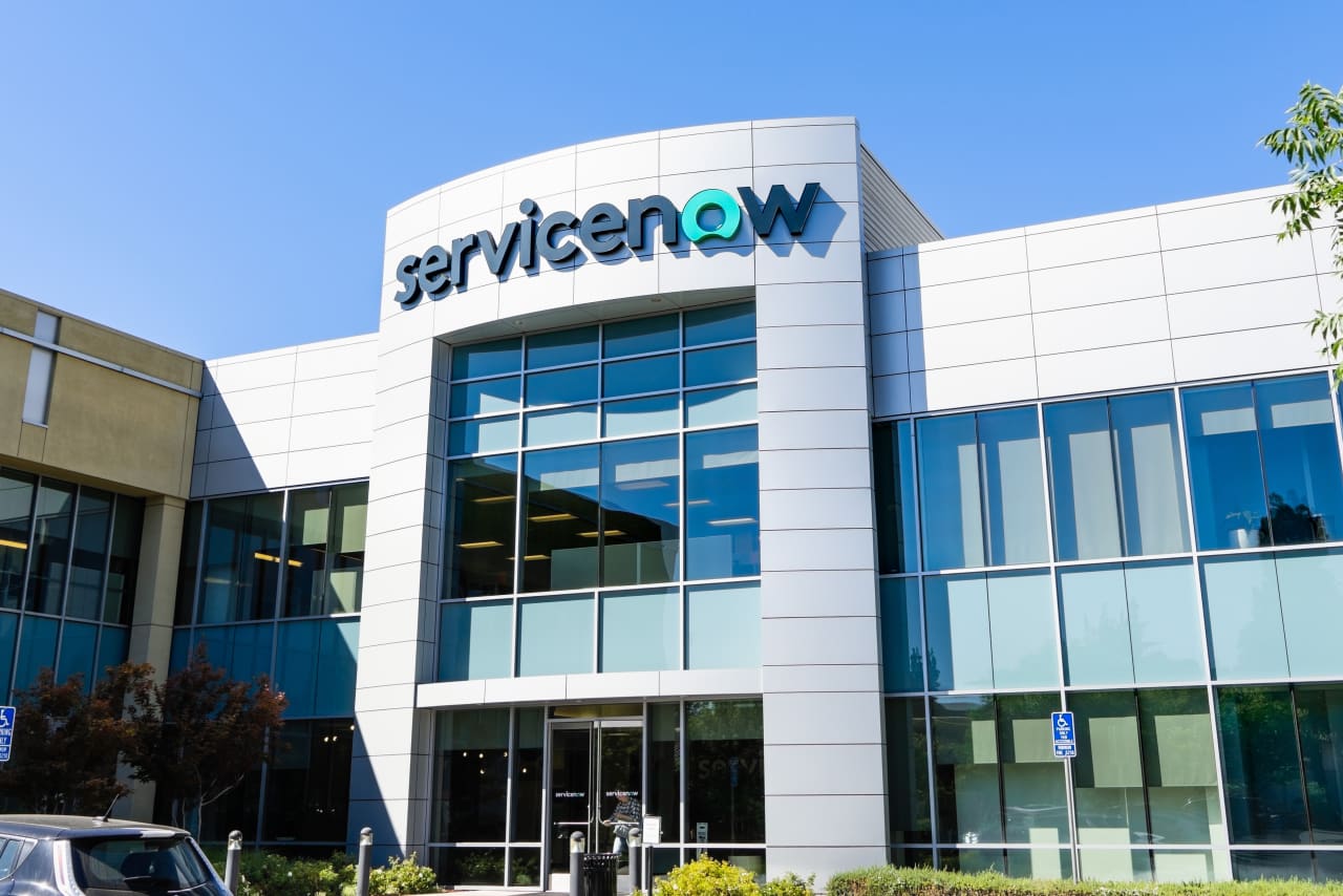 ServiceNow’s stock pops after earnings beat as AI product sees swelling growth