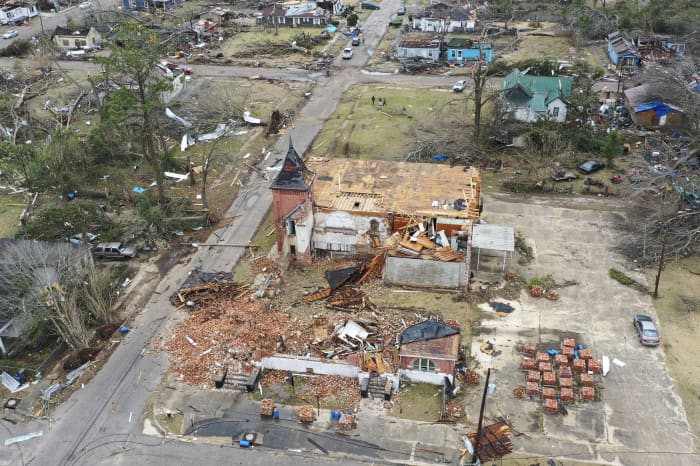 At least 9 dead in Alabama, Georgia after severe storms ravage South -  MarketWatch