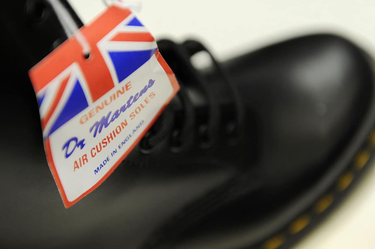 Air cushion sole dr on sale martens