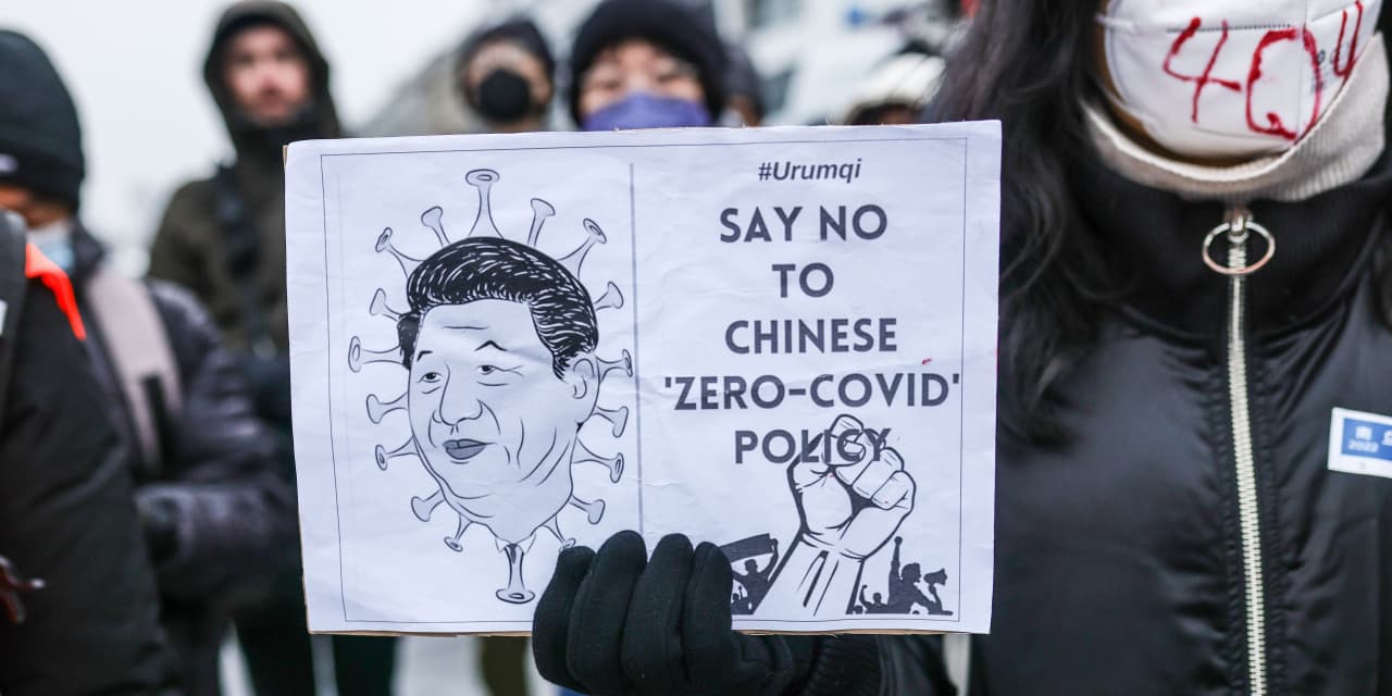 China slams Western media for criticism of zero-COVID, as U.S. cases continue to decline