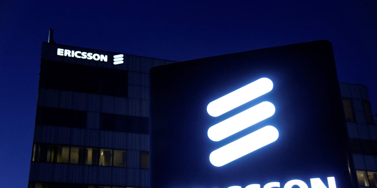 #Dow Jones Newswires: Ericsson warns on near-term outlook as profit disappoints