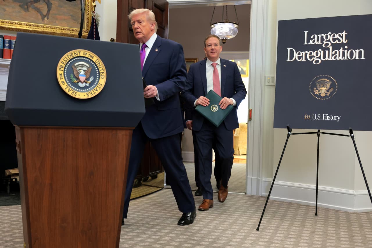 Trump touts ‘largest deregulatory action in American history.’ Here’s why it’s too soon to call it that.