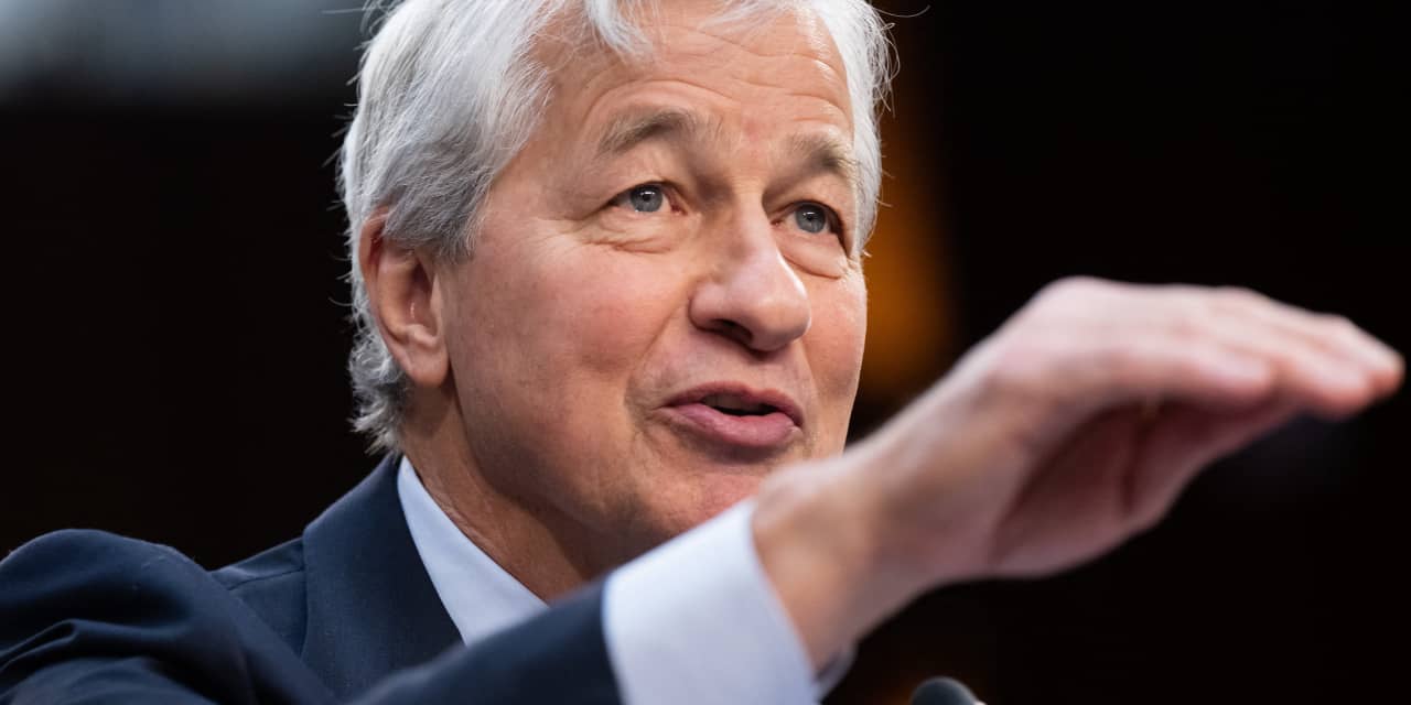 #JPMorgan’s Jamie Dimon shuffles top management in potential stage-setting move for a successor