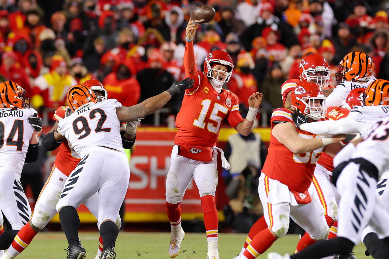 Chiefs are Super Bowl-bound after last-second field goal beats