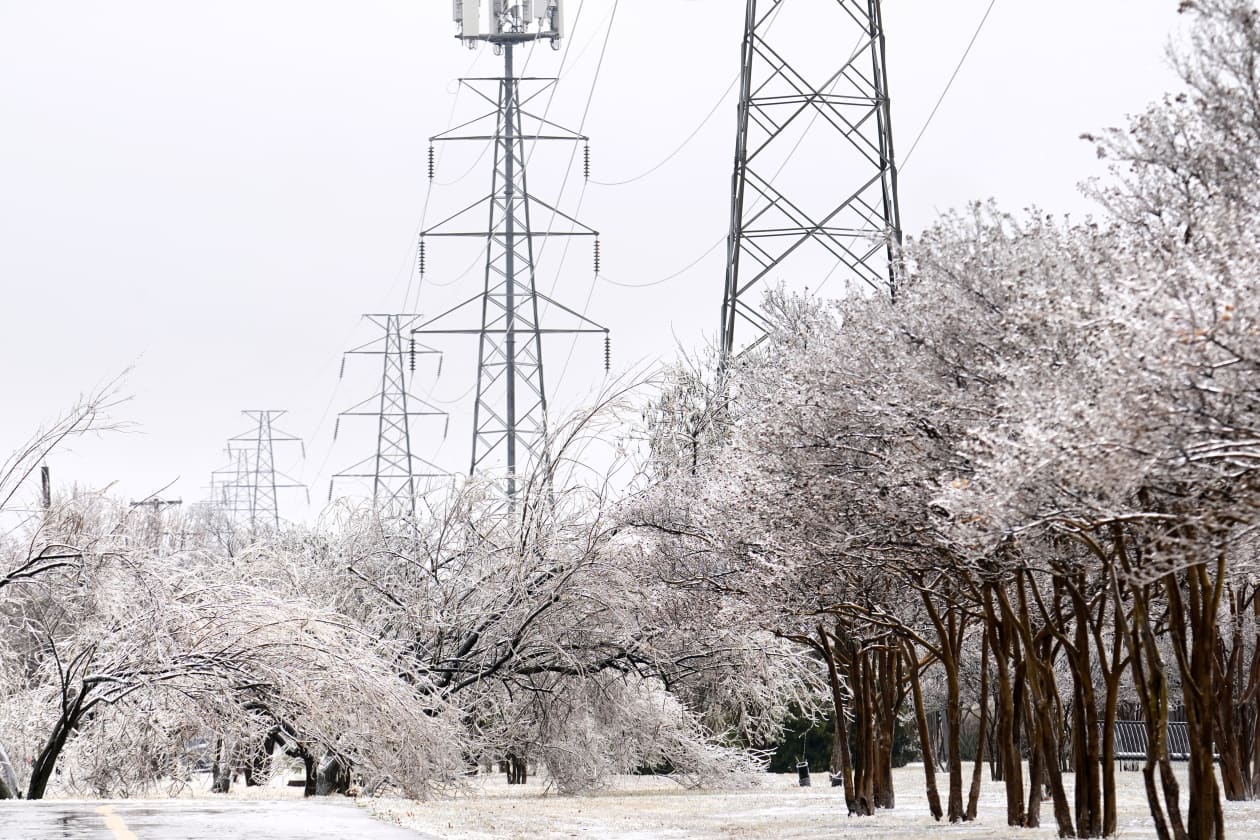 Arctic blast threatens negative-50ºF temperatures in New England, while ...
