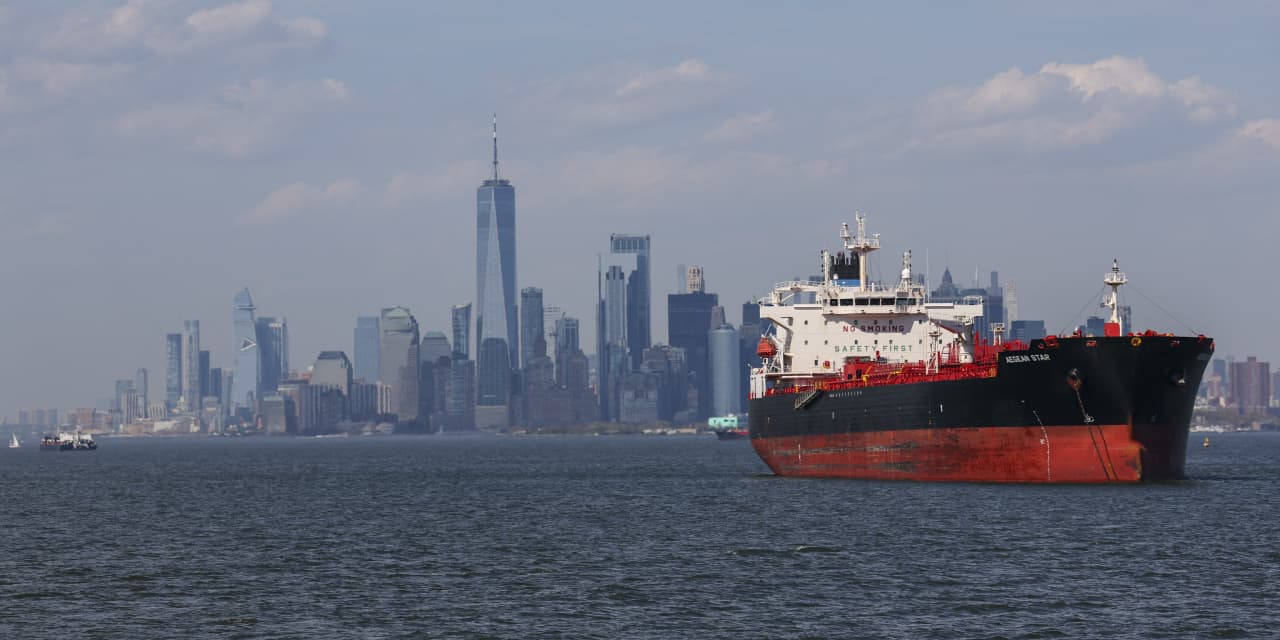 marketwatch.com - Nora Redmond - Oil futures hold to tight range as hopes of peace deal between U.S. and Iran grow