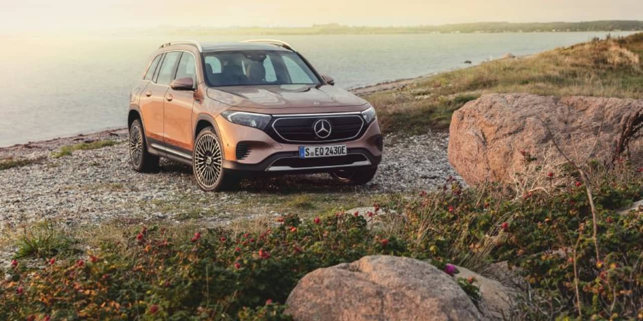 The 2023 Mercedes-EQ EQB: The all-electric small SUV is superb family transport