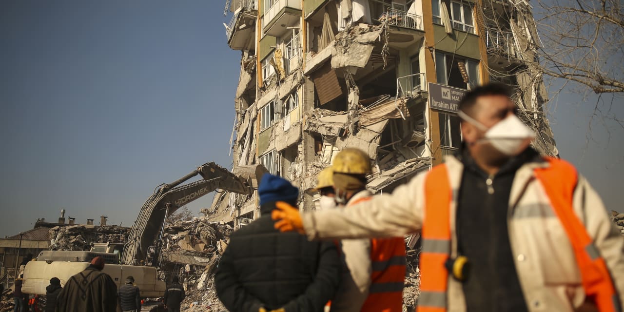 Turkey Investigates Shoddy Construction As Earthquake Deaths Surpass ...