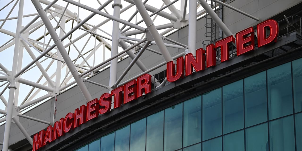 Le milliardaire Jim Ratcliffe rencontre Manchester United pour négocier la vente