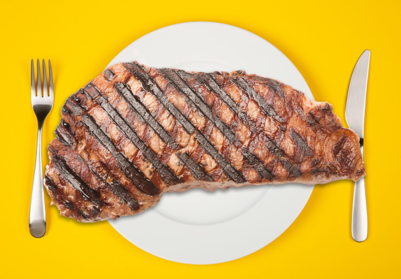 marketwatch.com - Jaimy Lee - The new food pyramid, Starbucks and Chipotle want us to eat more protein. We're already getting plenty.