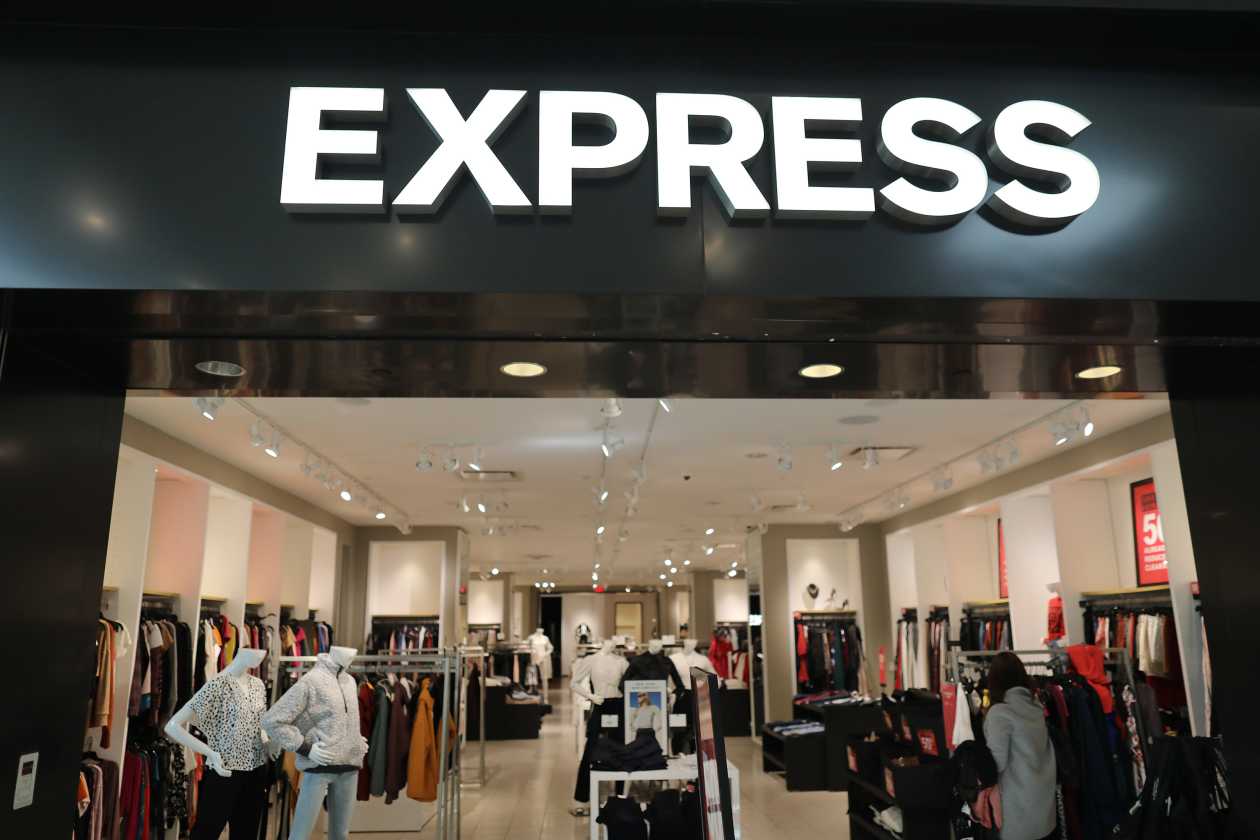 Express files for bankruptcy, will close 95 Express and all UpWest ...