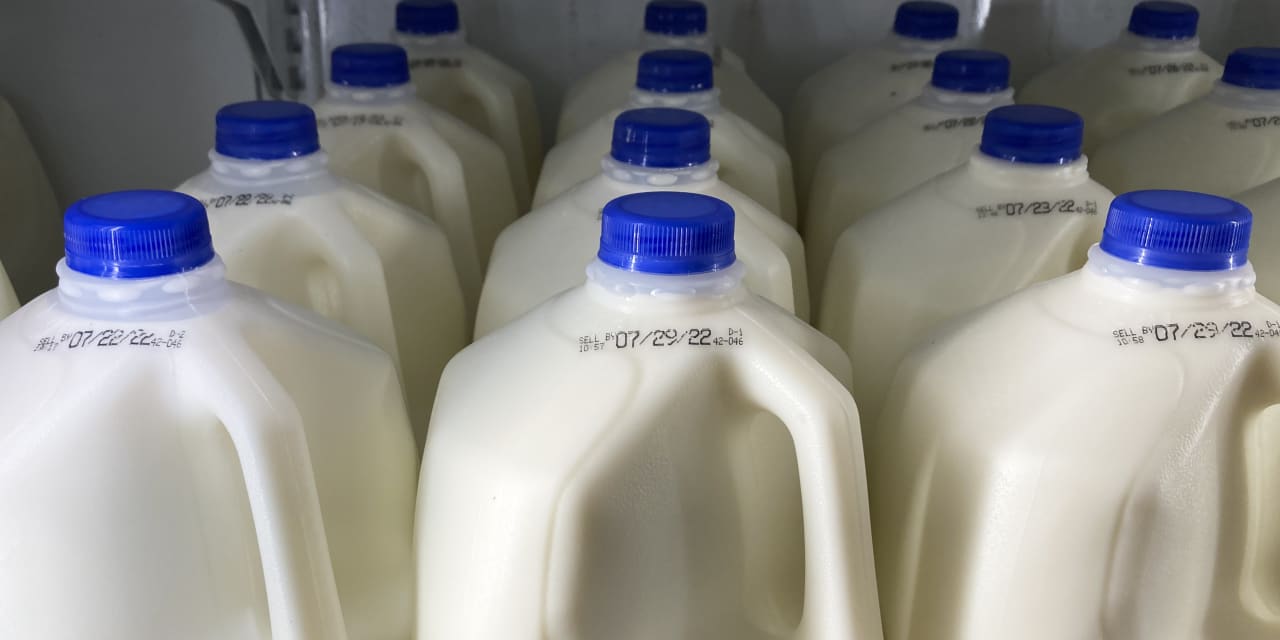 Oat, almond and soy can be called milk, FDA says in new guidance ...