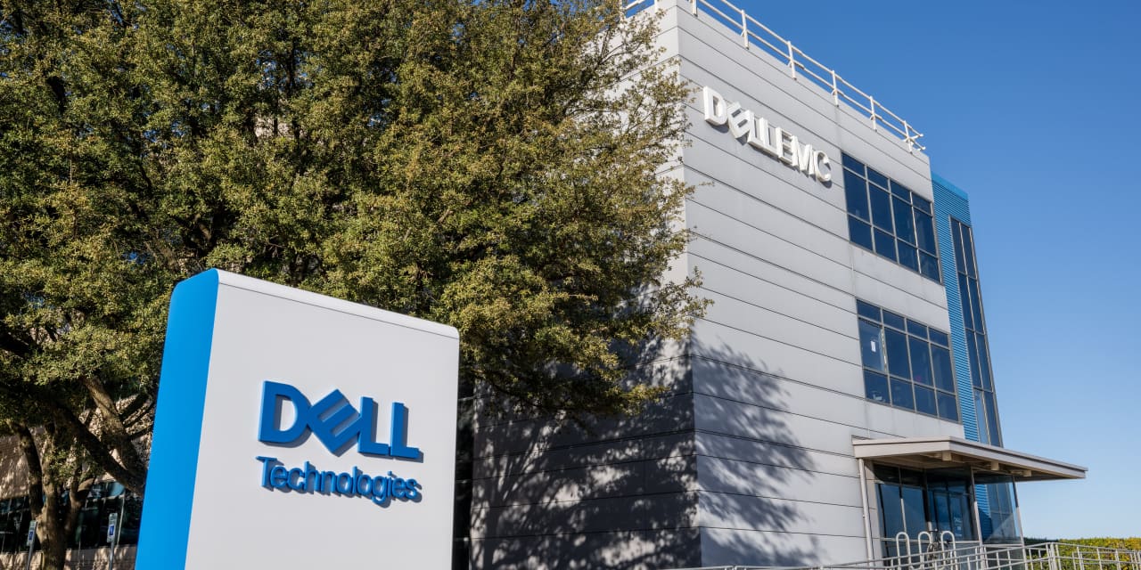 Dell stock falls after pessimistic outlook; company announces CFO change