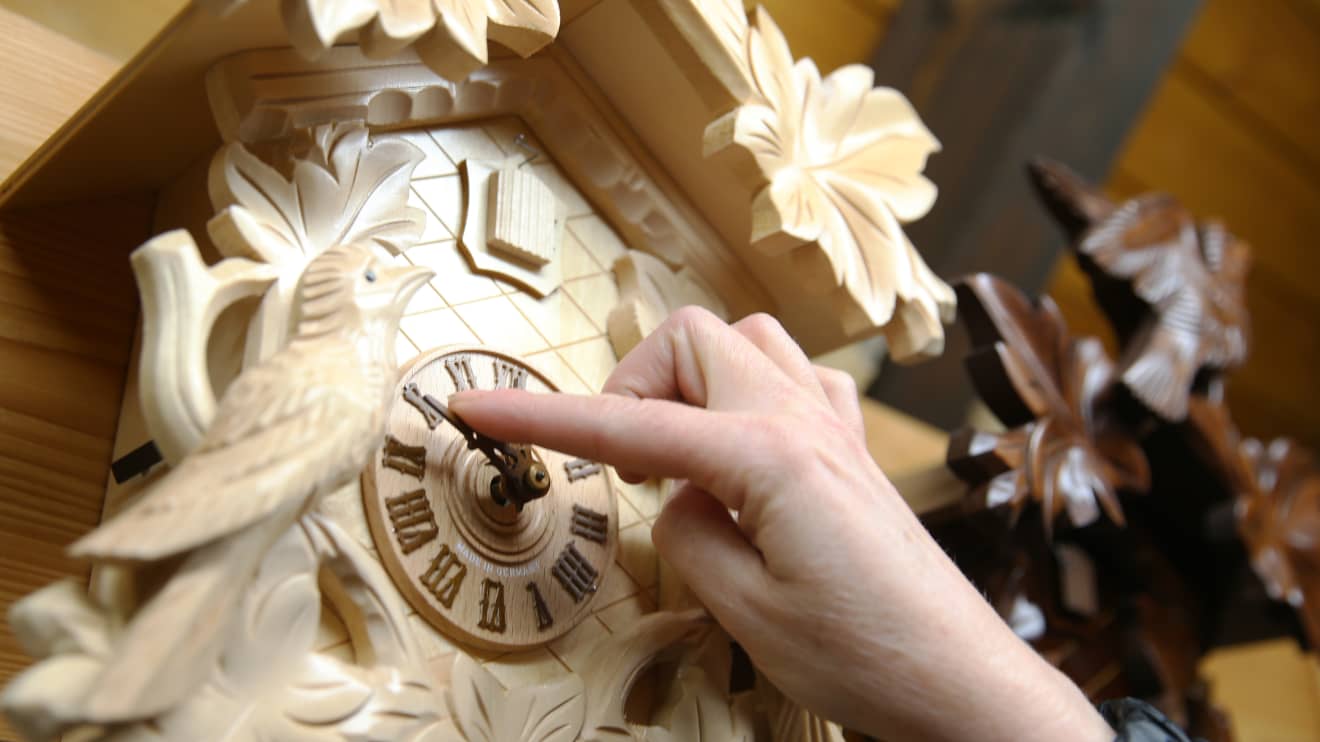 When do we change our clocks? 6 facts about daylightsaving time