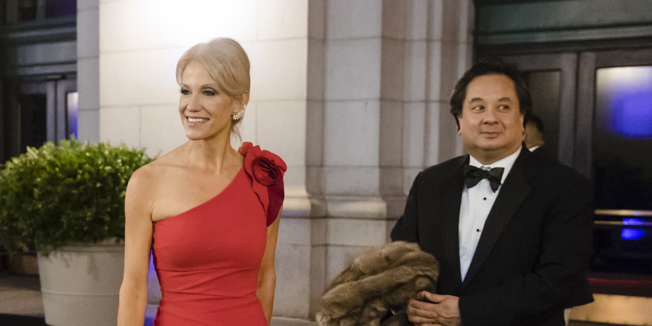 Ex-Trump Adviser Kellyanne Conway And Husband George Conway Are Getting ...