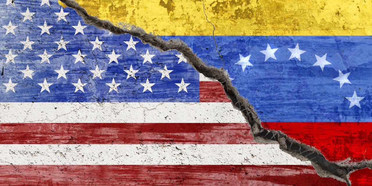 What a regime change in Venezuela would mean for the global oil market
