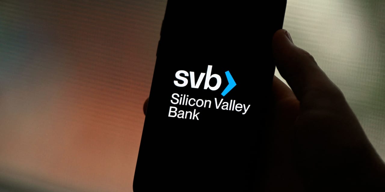 #: Silicon Valley Bank branches closed down by regulator with FDIC named receiver