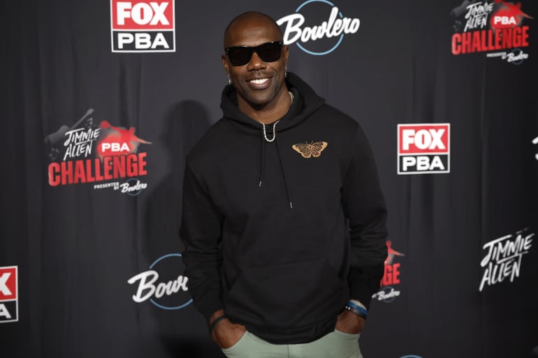 Terrell Owens pitches case for NFL comeback with 49ers: 'I'm a very  valuable asset' 