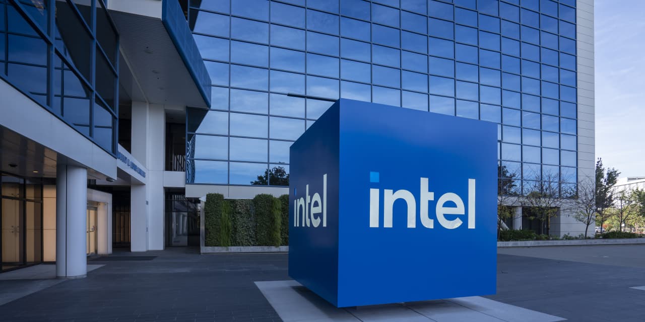 Intel shares could post biggest two-day gain in 22 years on bullish foundry moves