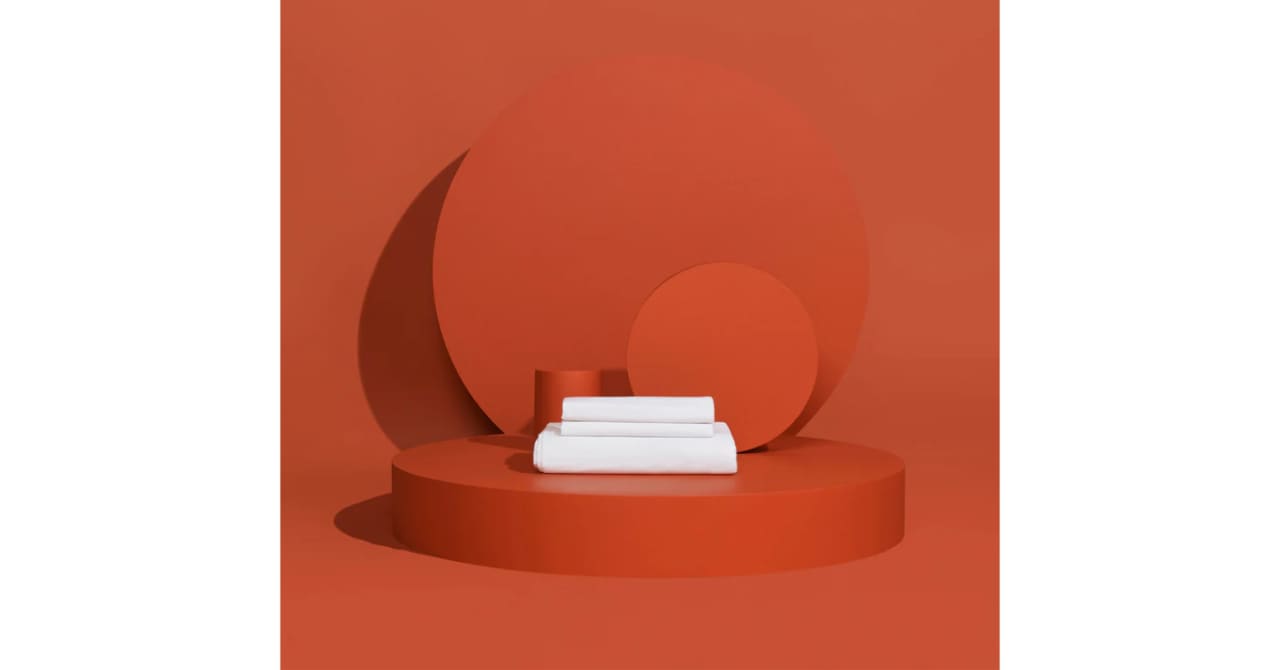 Sleep hot? These 35 sheets are the best cooling bed sheets in America, according to an analysis