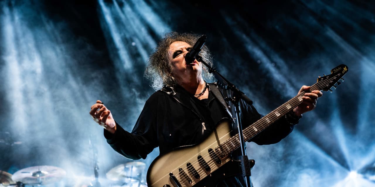 #The Margin: The Cure’s Robert Smith gets Ticketmaster to offer partial refunds after fans revolt over high fees