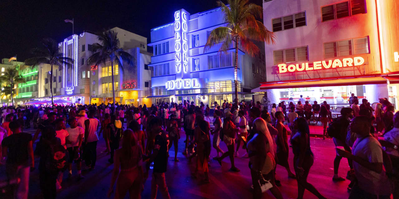 ‘We don't ask for spring break in our city’: Miami Beach officials impose curfew after two fatal shootings amid nightly chaos - article_normal - Market - Public News Time
