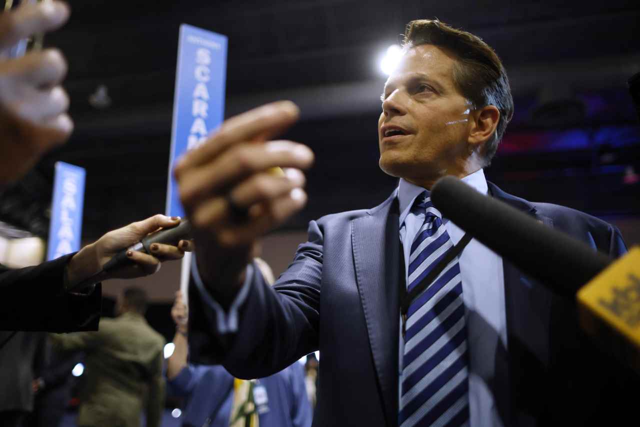 Anthony Scaramucci was a hot Wall Street manager last year thanks to crypto.  Now he sees bitcoin hitting $200,000 — this year. - MarketWatch