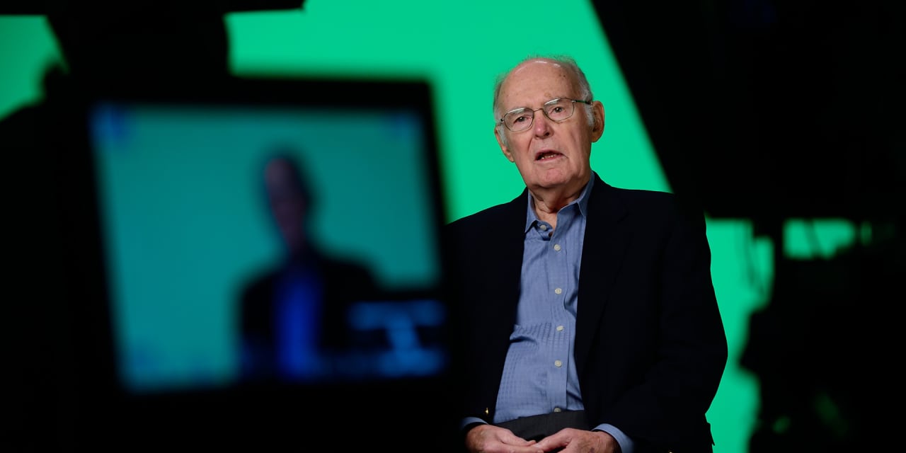 El cofundador de Intel y pionero de la era digital, Gordon Moore, falleció a los 94 años