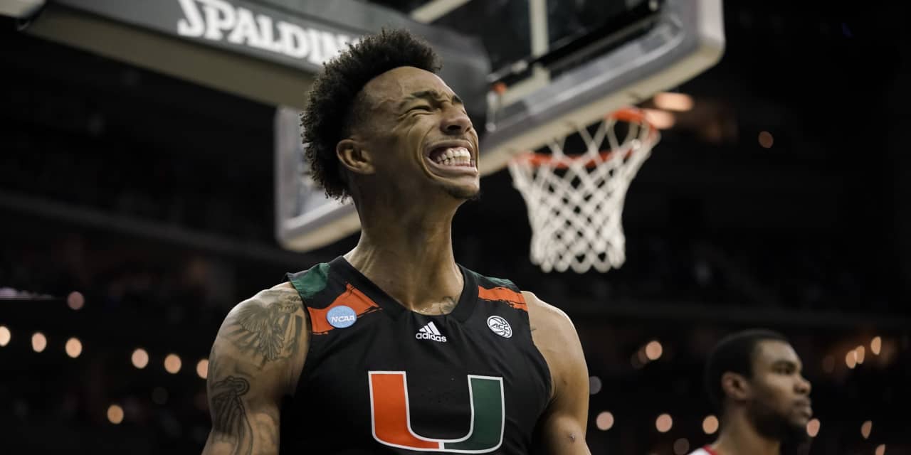 Miami beats No. 1 seed Houston; all four top NCAA seeds out