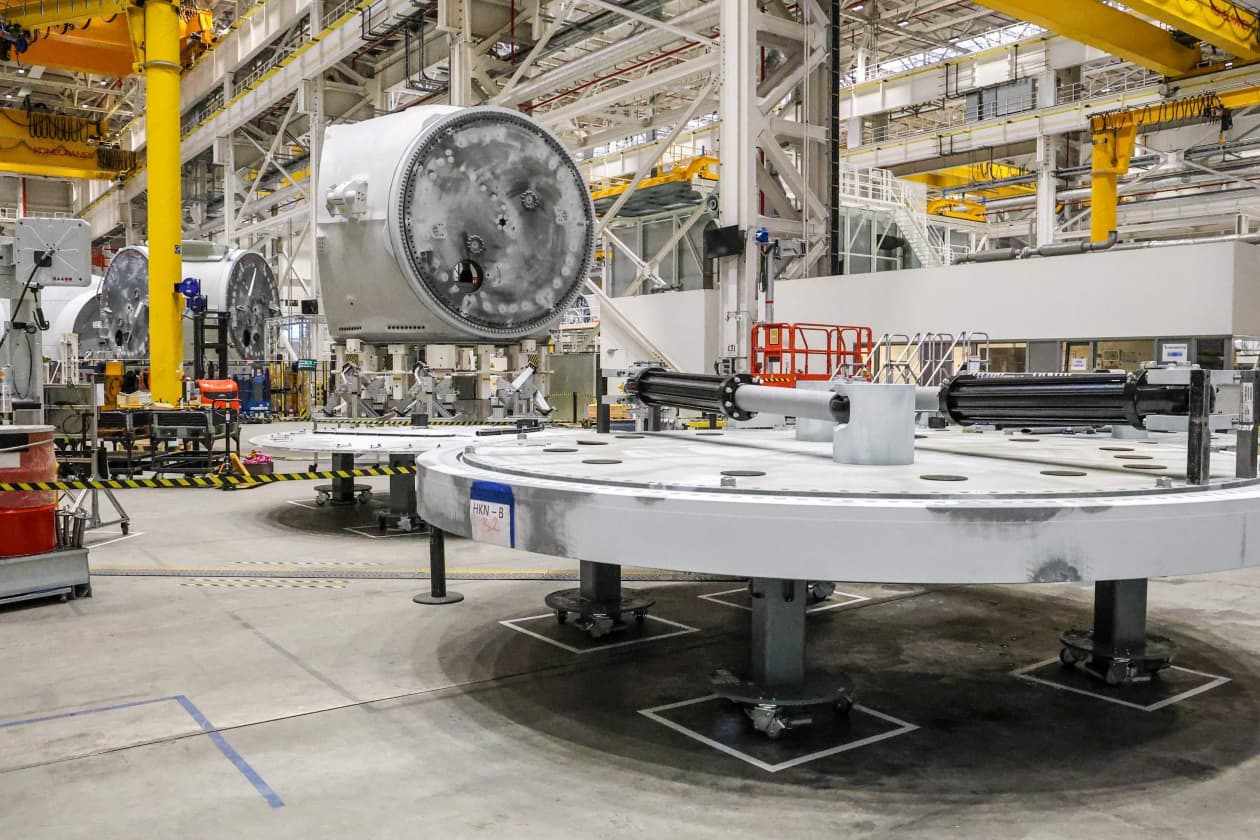 Siemens Energy to refinance Siemens Gamesa debt with $1.6 billion green ...