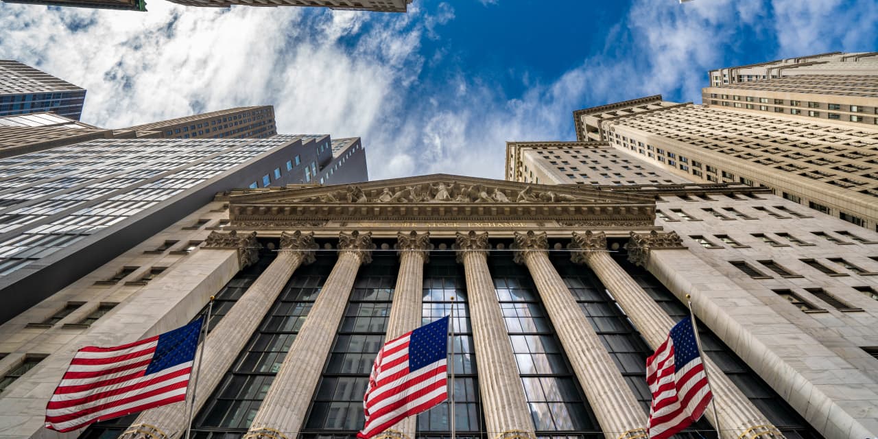 US stock futures hold near sevenweek highs as bond yields and oil prices stabilize