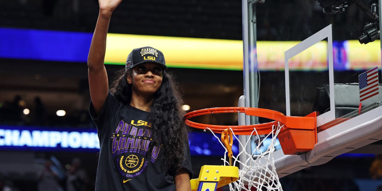 LSU’s Angel Reese on championship-ring and you-can’t-see-me gestures ...