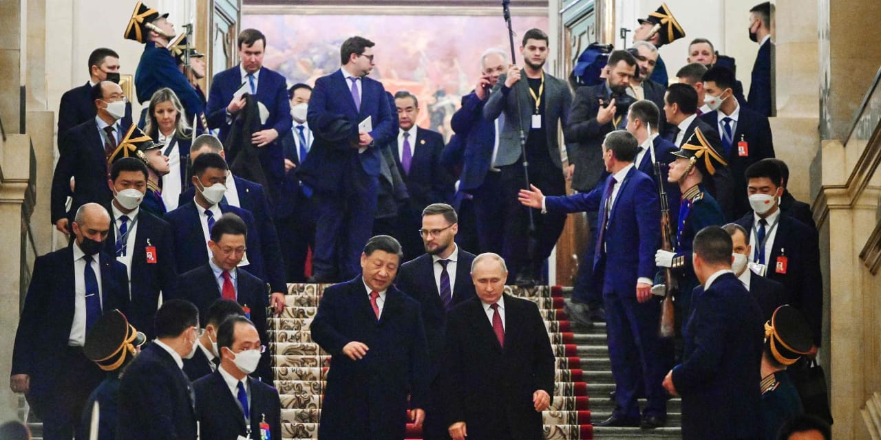 China no solo se afirma geopolíticamente, sino que también cuestiona abiertamente el papel central de Estados Unidos en el escenario mundial.