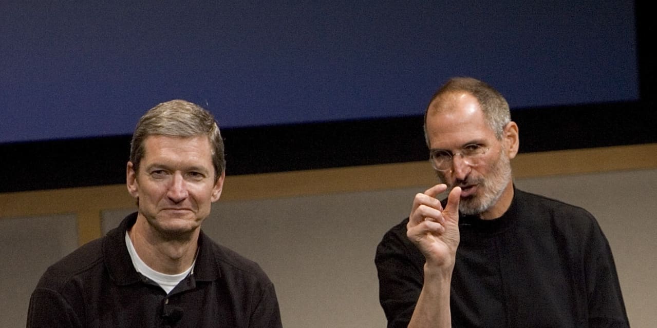 One vital lesson Tim Cook dinner discovered from Apple founder Steve Jobs: GQ interview