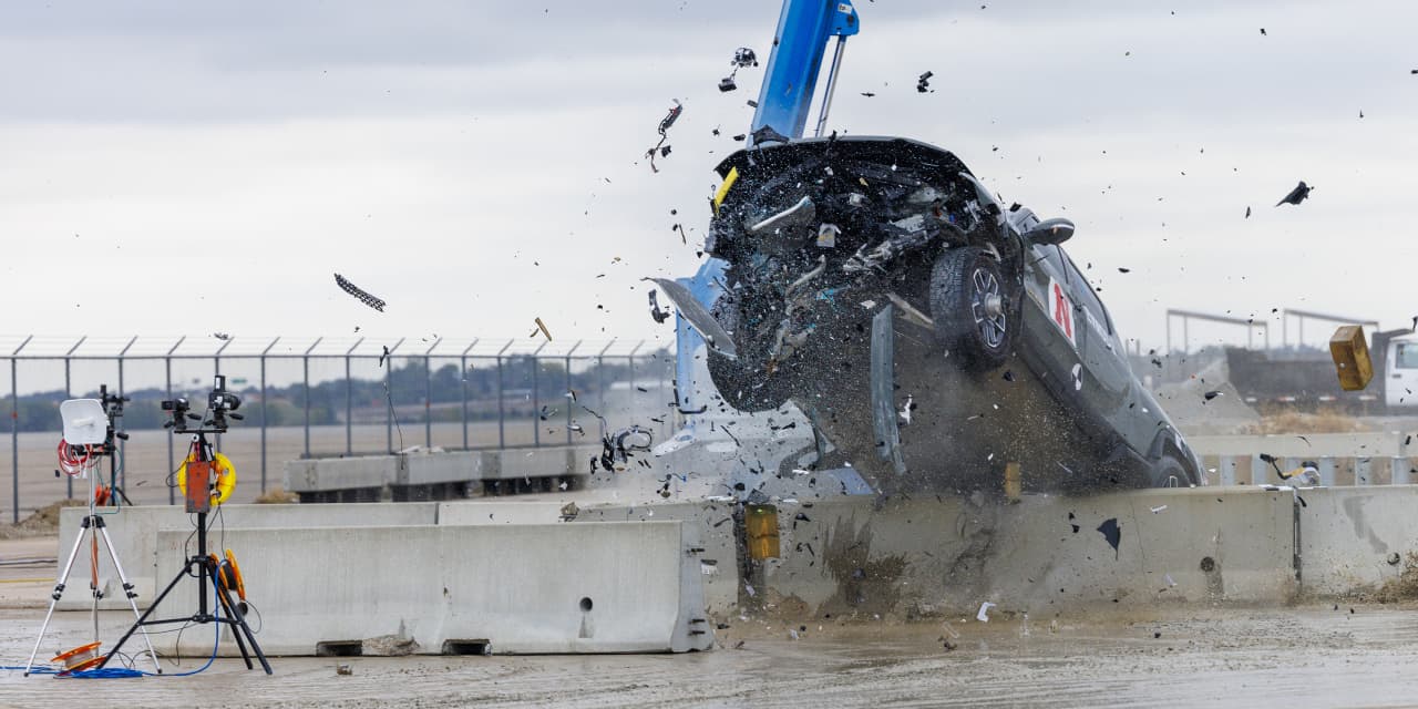 Crash tests indicate nation's guardrail system can't handle heavy EVs - Vimarsana News