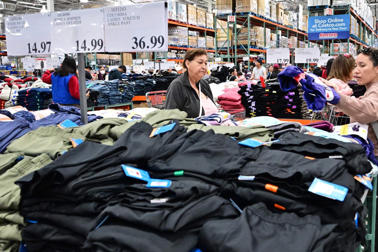 Costco’s first samestore sales drop in nearly 3 years is a ‘watchpoint